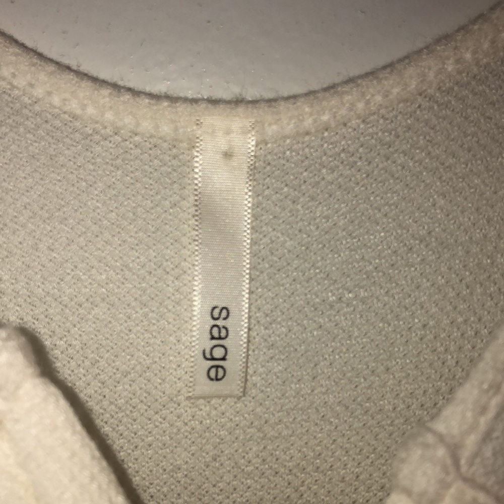 Romper - Picture 2 of 3